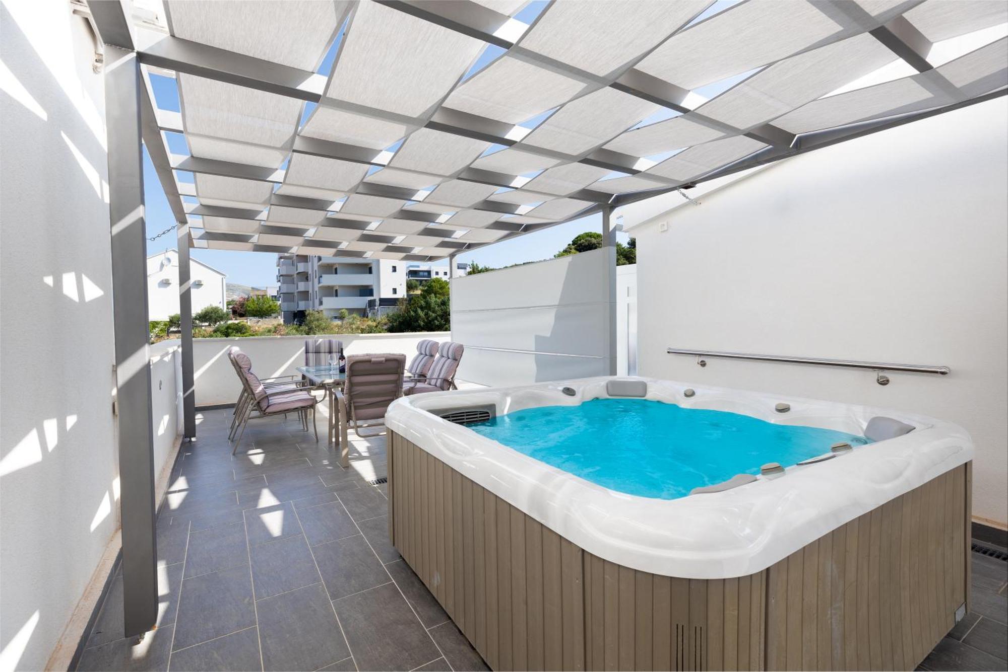 Апартаменты Agava Lux Трогир Экстерьер фото